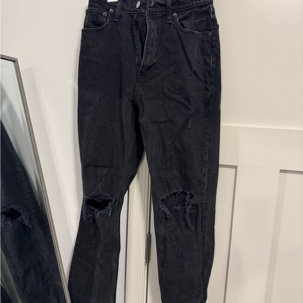 Abercrombie & Fitch Black High Rise Distressed Jeans